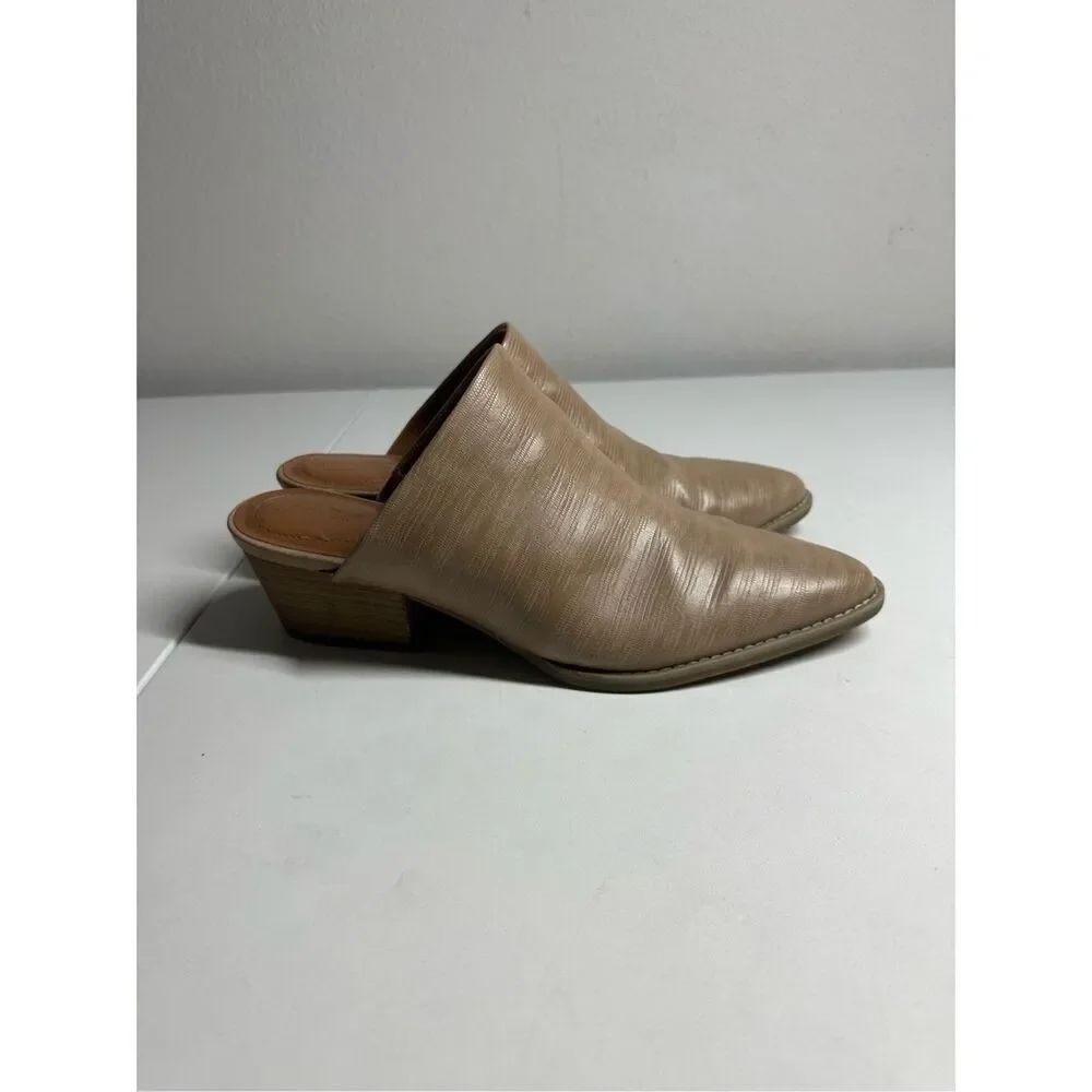 Universal Thread Tan Tara Mule Women's Size 11 Pointed Toe Chunky 2" Heel